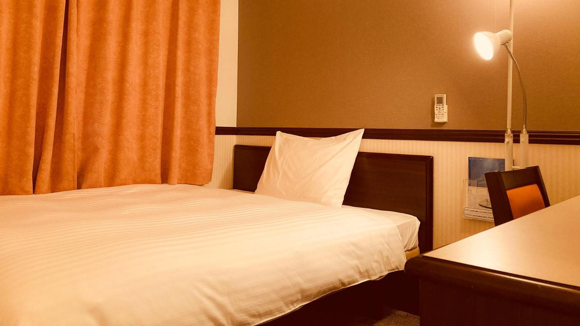 Toyoko Inn Tsudanuma-Eki Kita-Guchi Funabaši Pokoj fotografie