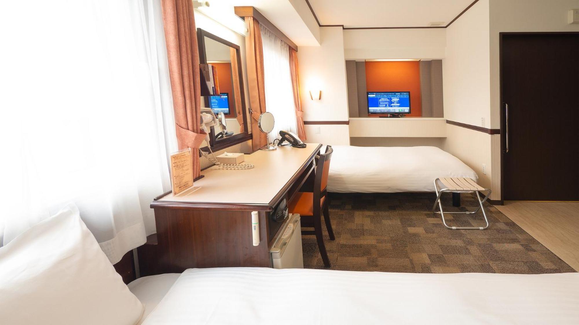 Toyoko Inn Tsudanuma-Eki Kita-Guchi Funabaši Pokoj fotografie